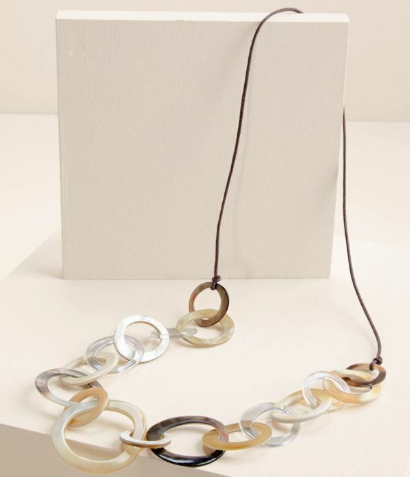 CHICO'S HORN AND SHELL ADJUSTABLE NECKLACE
