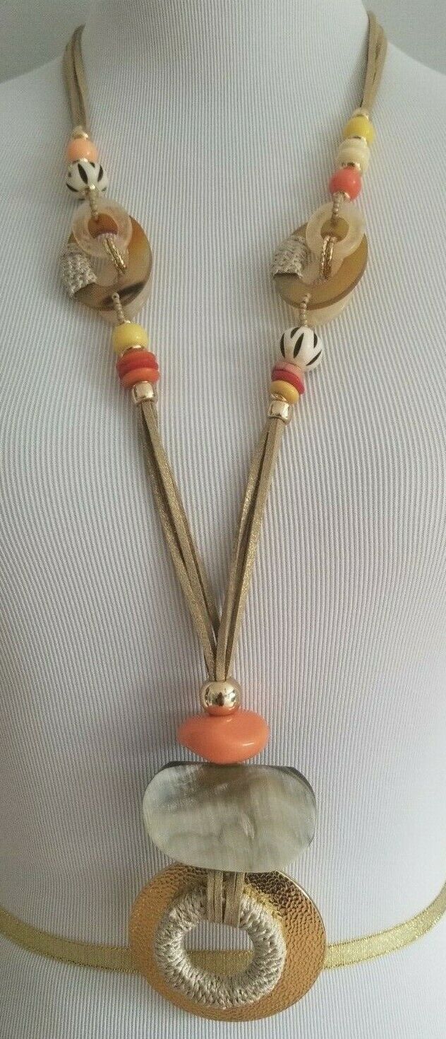 CHICO' S BEADED WARM-TONE STATEMENT PENDANT NECKLACE