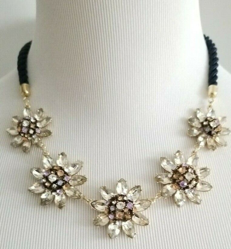 ANN TAYLOR FLORAL CORDED STATEMENT NECKLACE