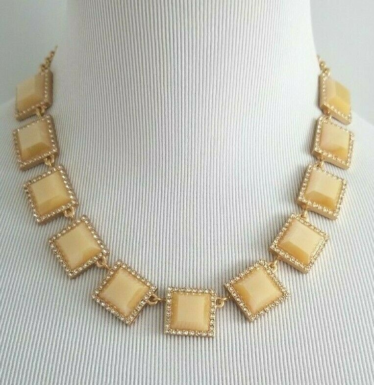 WHITE HOUSE BLACK MARKET SQUARE STATION NECKLACE