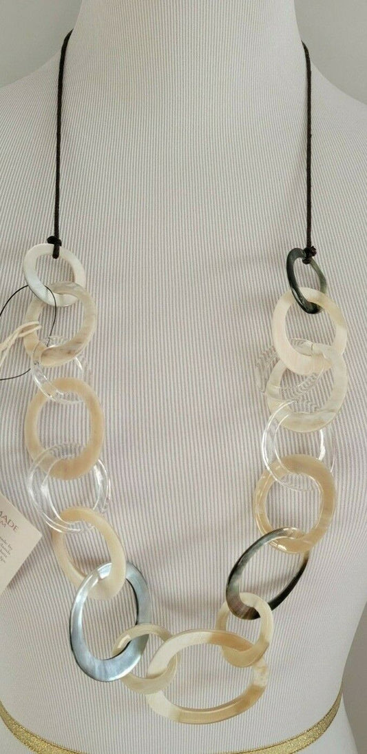 CHICO'S HORN AND SHELL ADJUSTABLE NECKLACE
