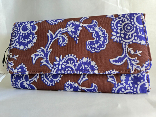 Vera Bradley Lighten Up Wallet Crossbody, Cotswolds