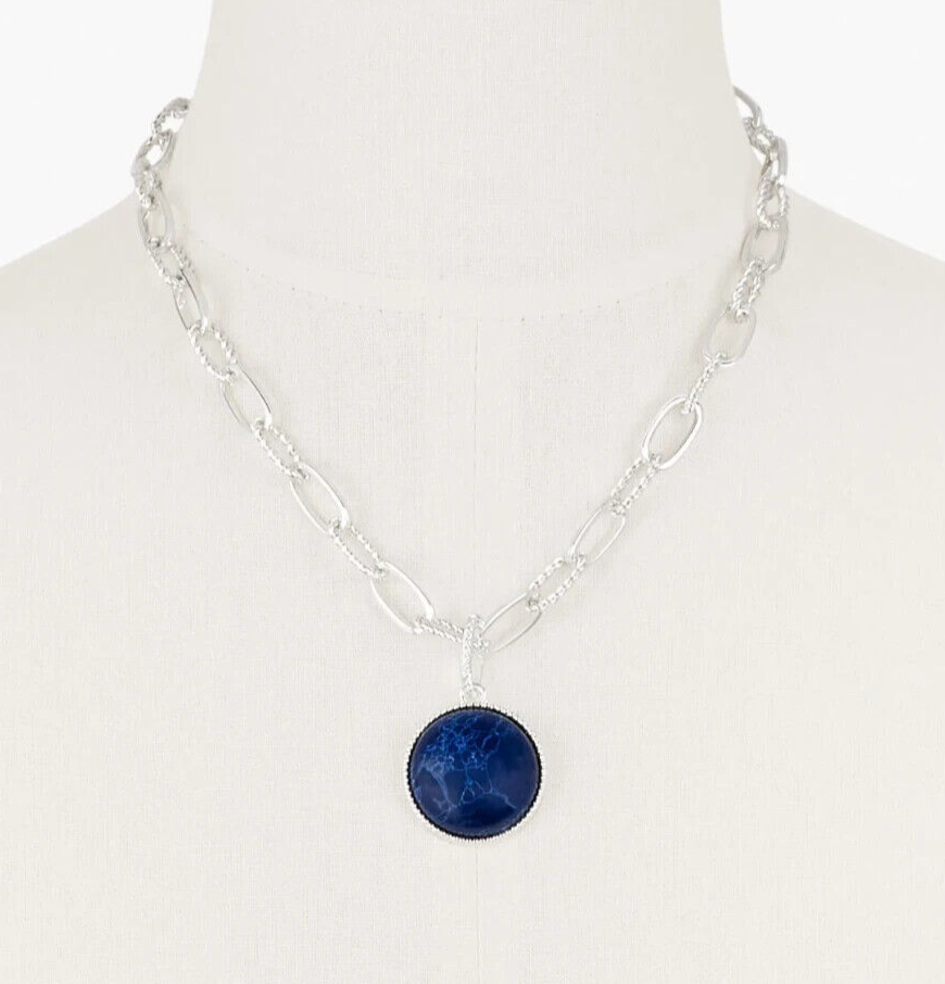 TALBOTS BEZEL PENDANT NECKLACE