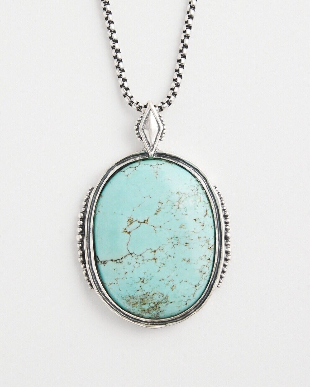 CHICO'S AJUSTABLE TURQUOISE HOWLITE NECKLACE